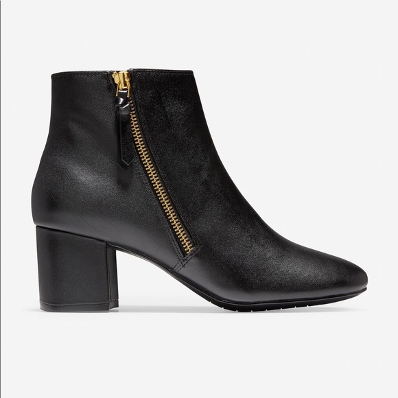 Cole Hann Saylor Grand Booties, Size 9 - Picture 2 of 10